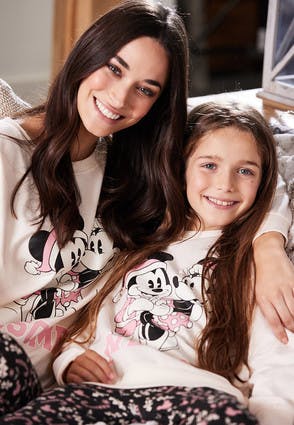 Older Girls Pink Mickey and Minnie Christmas Pyjama Set